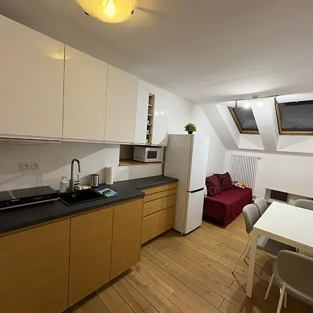 Riverside & Old Town Appartement *